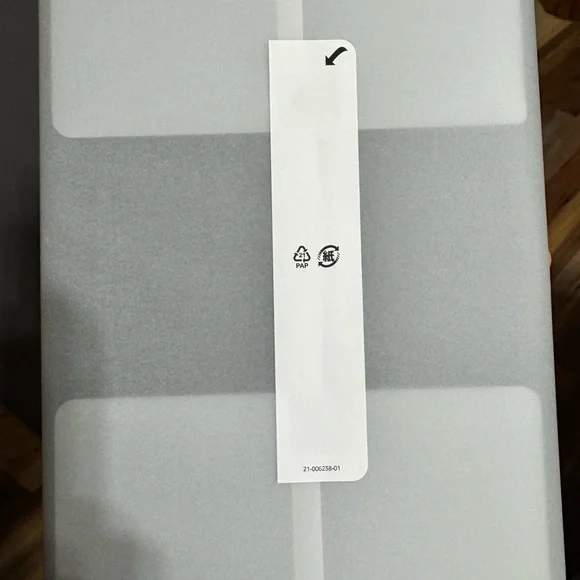 Amazon Fire HD 10 Black Tablet with Vibrant Display- OPEN BOX NEVER USED - Picture 5 of 5